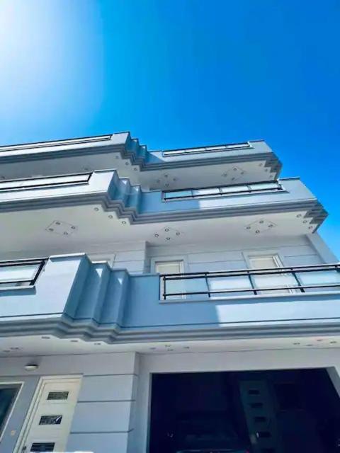 New Unique Apartment In Heraklion Bagian luar foto