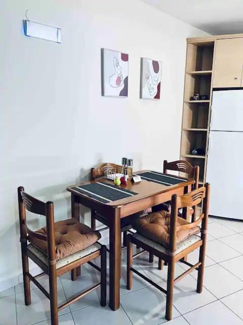 New Unique Apartment In Heraklion Bagian luar foto